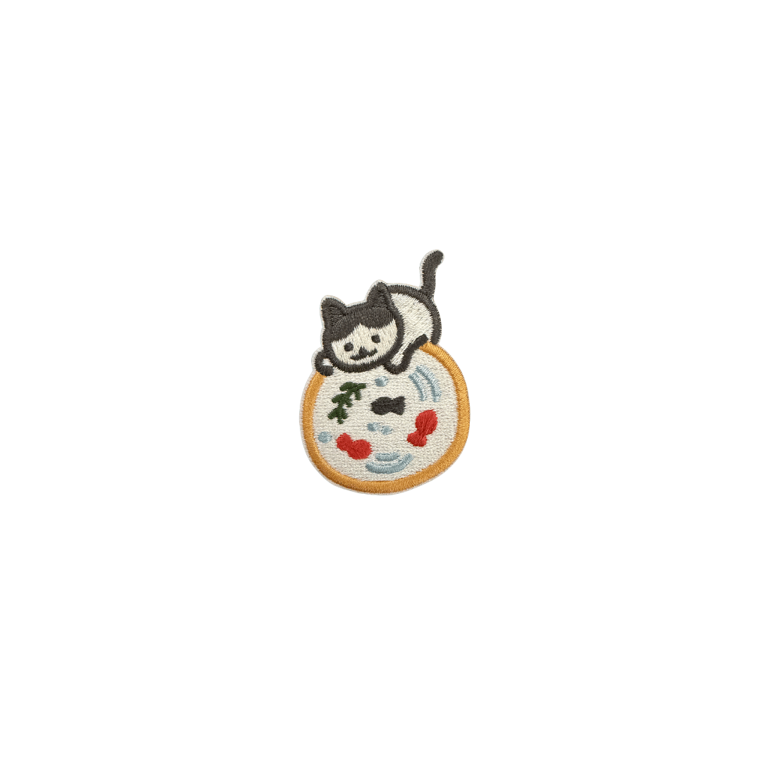 White & Grey Cat + Fish Bowl 5.3*3.7cm