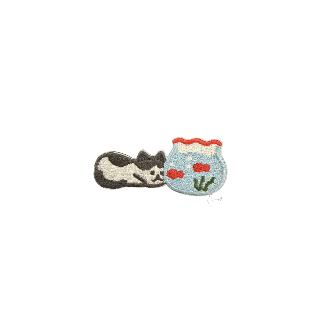 White & Grey Cat + Fish Bowl 5.9*2.6cm