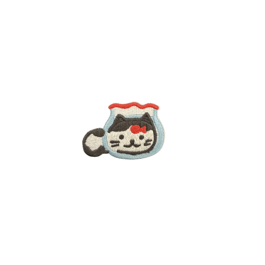 White & Grey Cat + Fish Bowl 4.7*3.2cm